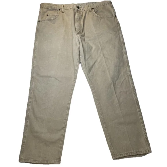 Wrangler Jeans Rugged Wear Men’s 40x30 Tan Beige Denim - Picture 2 of 4